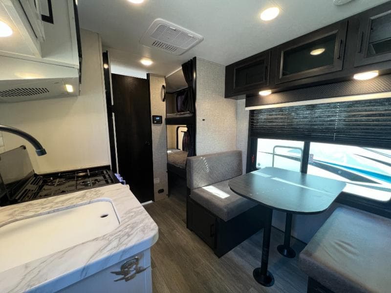 2022 Jayco 2022 Jayco Jay Feather - thumbnail 21