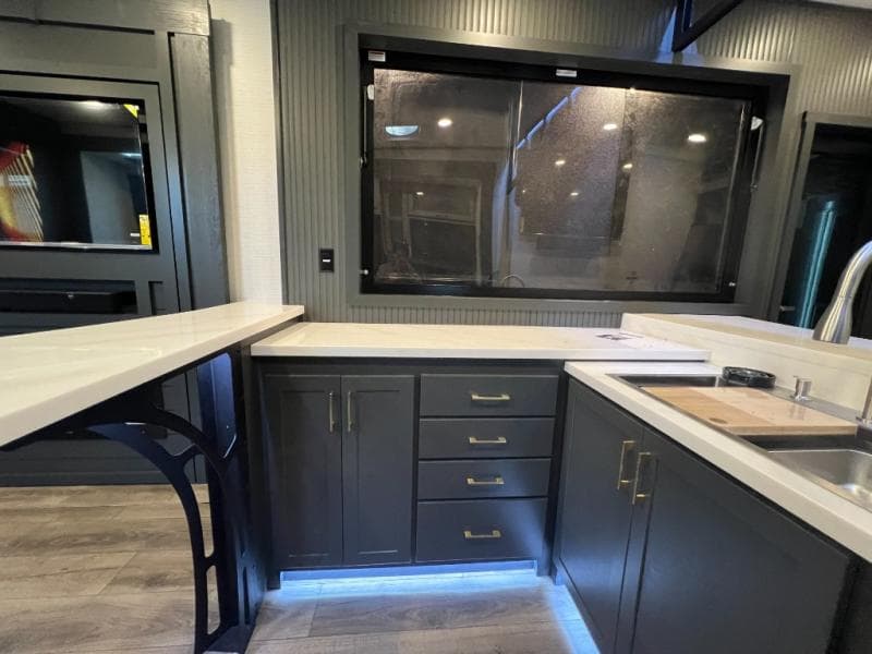 2025 Forest River 2025 Forest River XLR Nitro - thumbnail 29