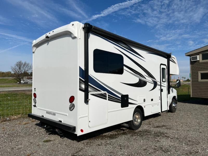 2025 NeXus RV 2025 NeXus RV Triumph Sport - thumbnail 4