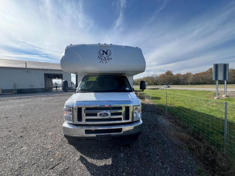 2025 NeXus RV 2025 NeXus RV Triumph Sport - thumbnail 7