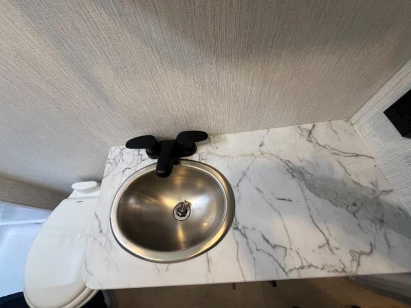 2025 NeXus RV 2025 NeXus RV Triumph Sport - thumbnail 37