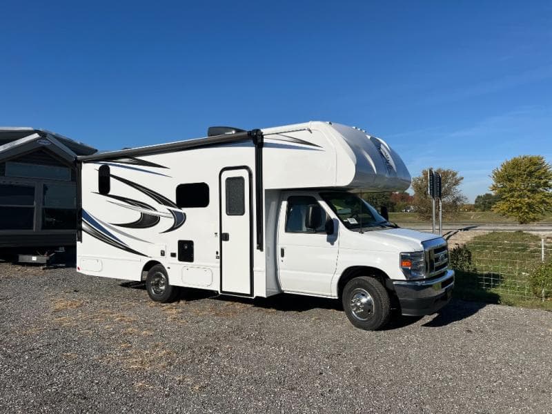 2025 NeXus RV 2025 NeXus RV Triumph Sport Series - thumbnail 3