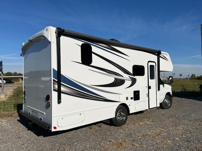 2025 NeXus RV 2025 NeXus RV Triumph Sport Series - thumbnail 4