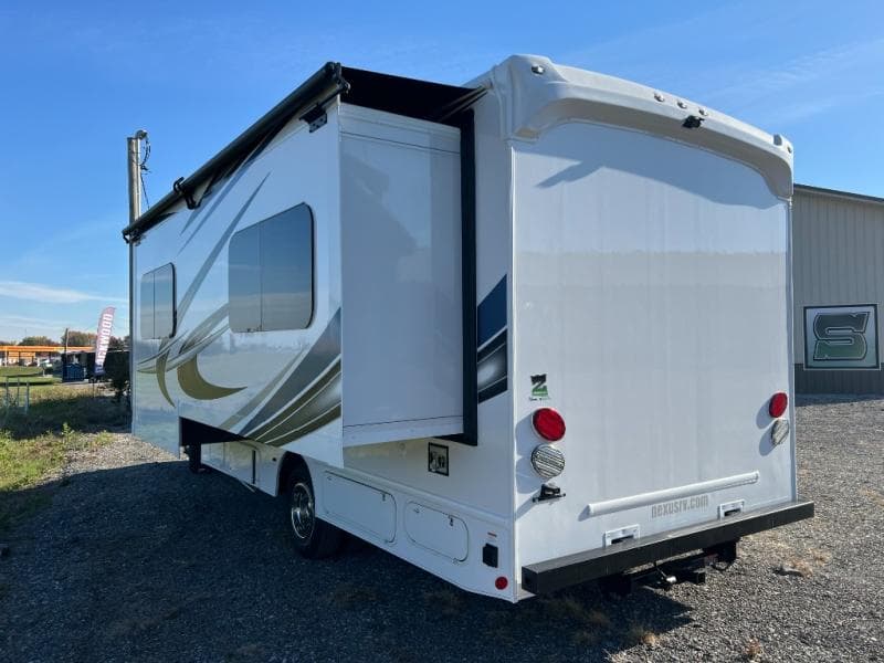 2025 NeXus RV 2025 NeXus RV Triumph Sport Series - thumbnail 5