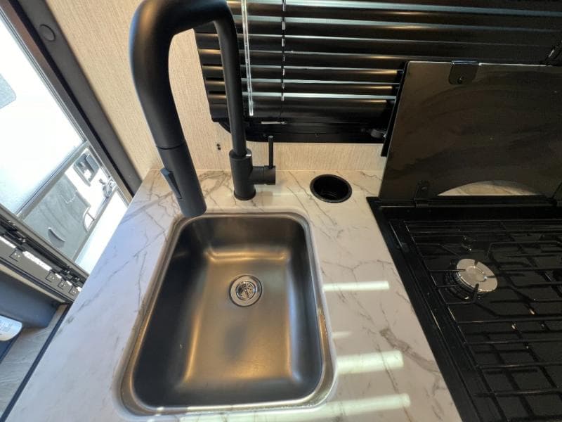 2025 NeXus RV 2025 NeXus RV Triumph Sport Series - thumbnail 22