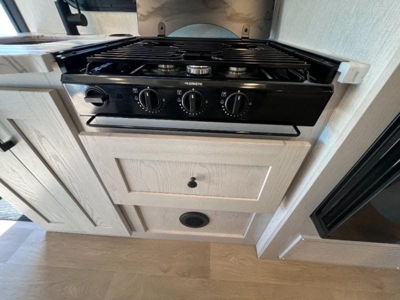 2025 NeXus RV 2025 NeXus RV Triumph Sport Series - thumbnail 24