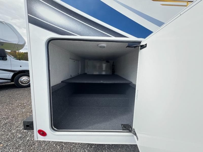2025 NeXus RV 2025 NeXus RV Triumph Sport Series - thumbnail 11