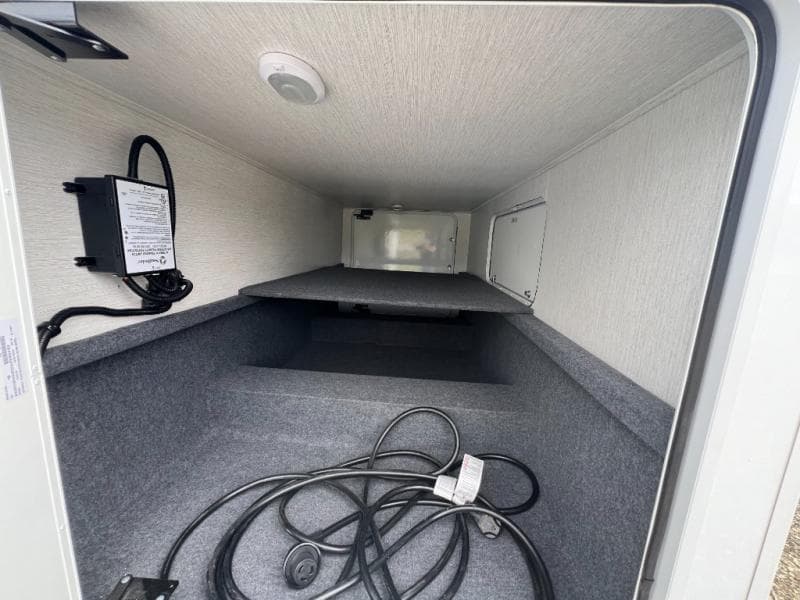 2025 NeXus RV 2025 NeXus RV Triumph Sport Series - thumbnail 12