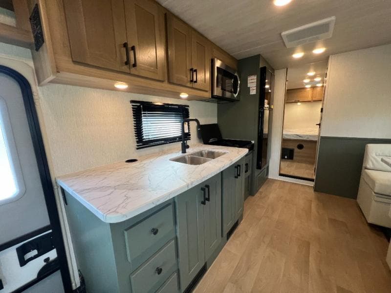 2025 NeXus RV 2025 NeXus RV Triumph Sport Series - thumbnail 24