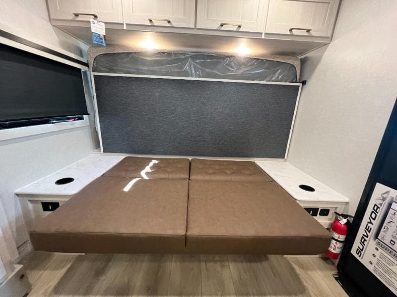 2025 Forest River 2025 Forest River Surveyor Legend - thumbnail 19