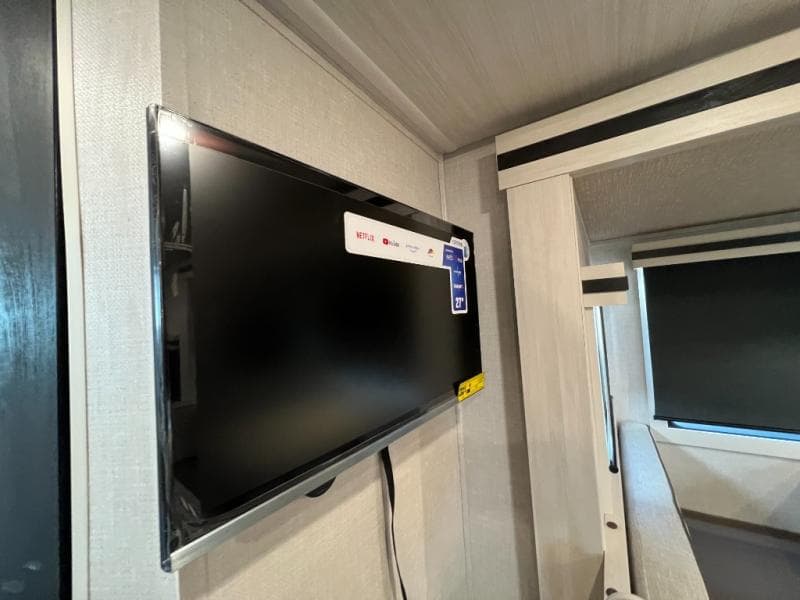 2025 Forest River 2025 Forest River Surveyor Legend - thumbnail 24