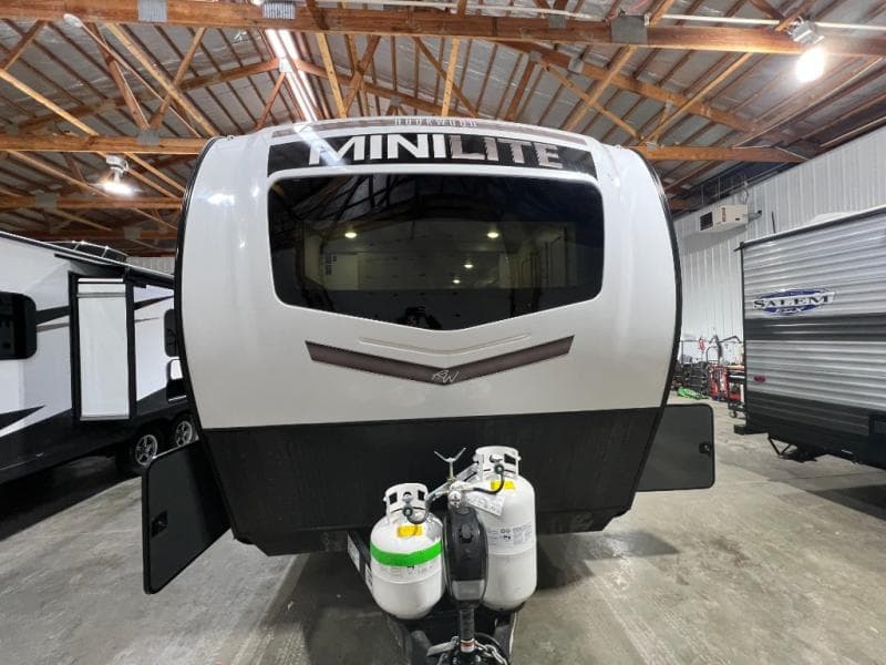 2025 Forest River 2025 Forest River Rockwood Mini Lite - thumbnail 4