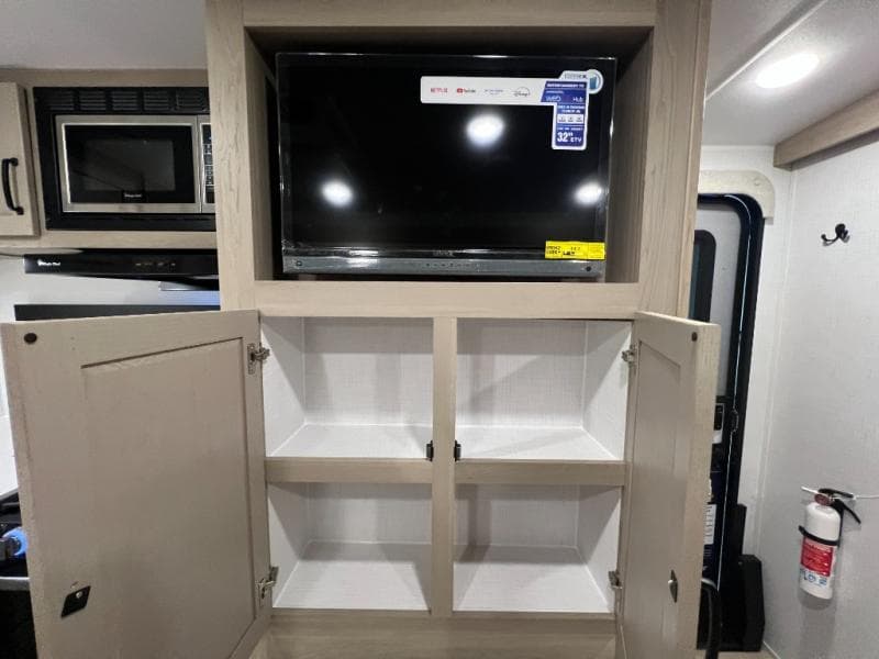 2025 Forest River 2025 Forest River Rockwood Mini Lite - thumbnail 16