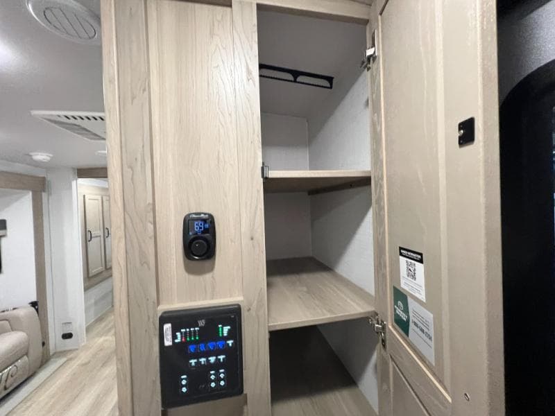 2025 Forest River 2025 Forest River Rockwood Mini Lite - thumbnail 19