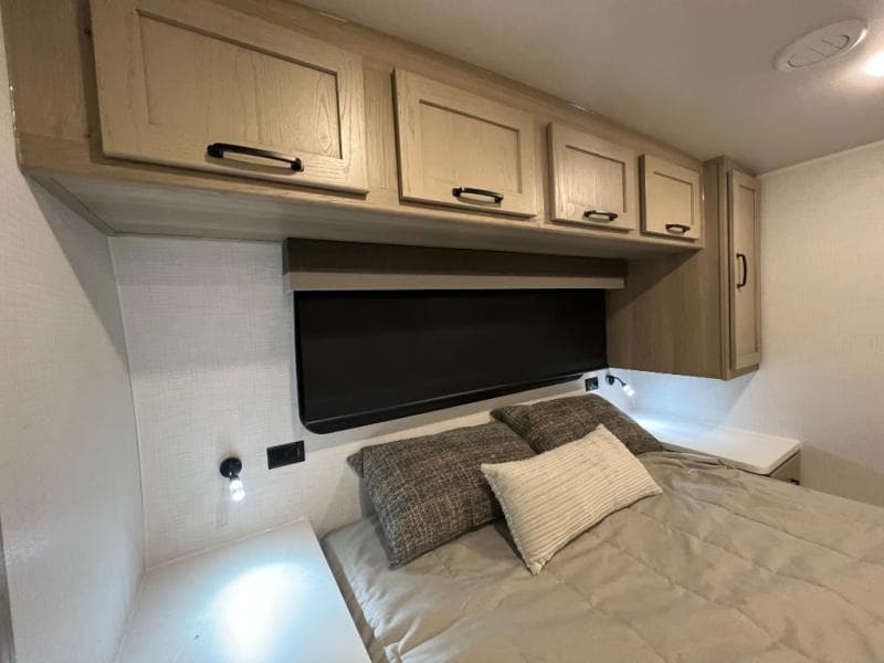 2025 Forest River 2025 Forest River Rockwood Mini Lite - thumbnail 30