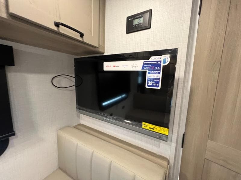 2025 Forest River 2025 Forest River Rockwood Geo Pro - thumbnail 18