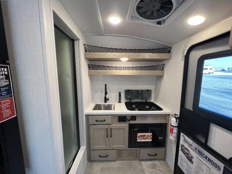 2025 Forest River 2025 Forest River Rockwood Geo Pro - thumbnail 17