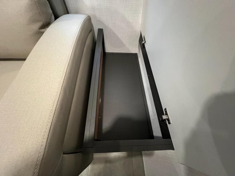 2025 Forest River 2025 Forest River Rockwood Signature - thumbnail 19