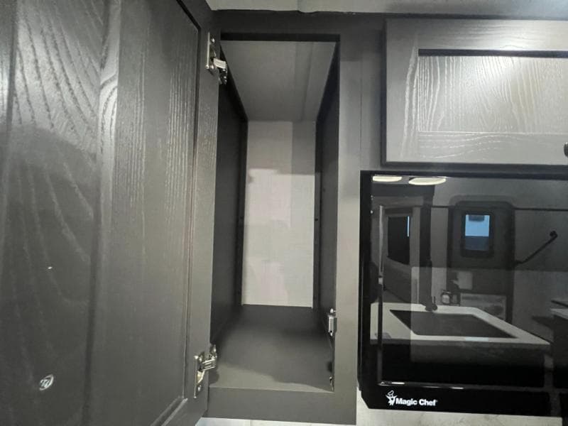 2025 Forest River 2025 Forest River Rockwood Signature - thumbnail 26