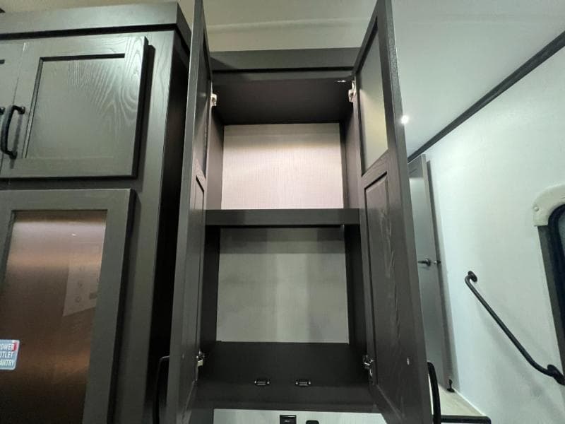 2025 Forest River 2025 Forest River Rockwood Signature - thumbnail 40