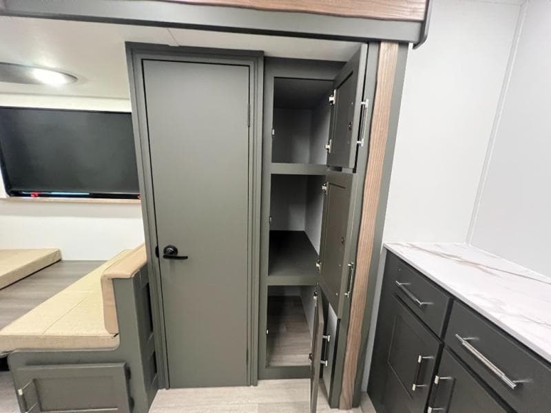 2025 Keystone RV 2025 Keystone RV Bullet Crossfire - thumbnail 17