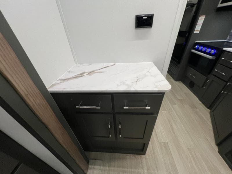 2025 Keystone RV 2025 Keystone RV Bullet Crossfire - thumbnail 18