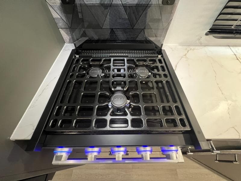 2025 Keystone RV 2025 Keystone RV Bullet Crossfire - thumbnail 23