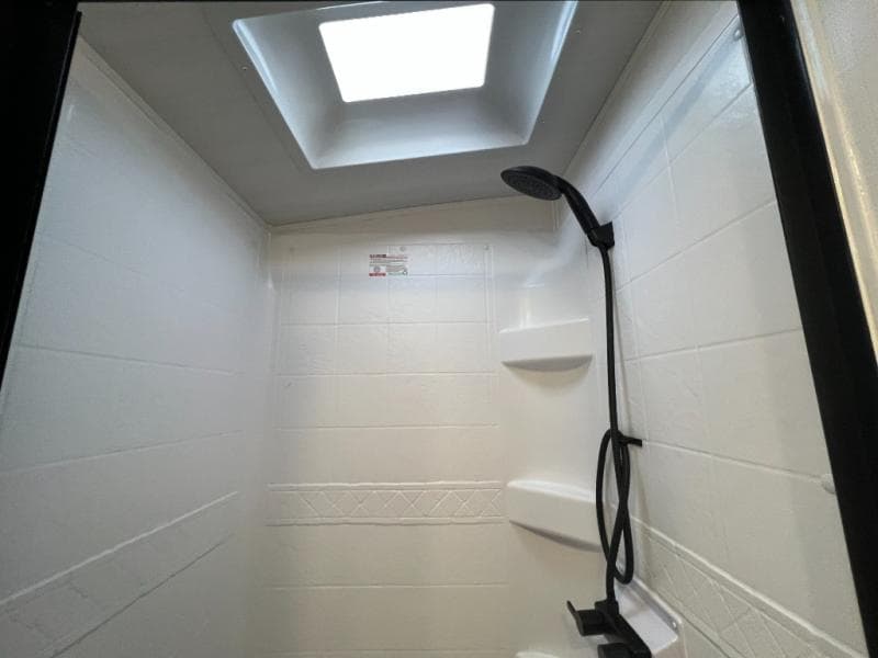 2025 Keystone RV 2025 Keystone RV Bullet Crossfire - thumbnail 30