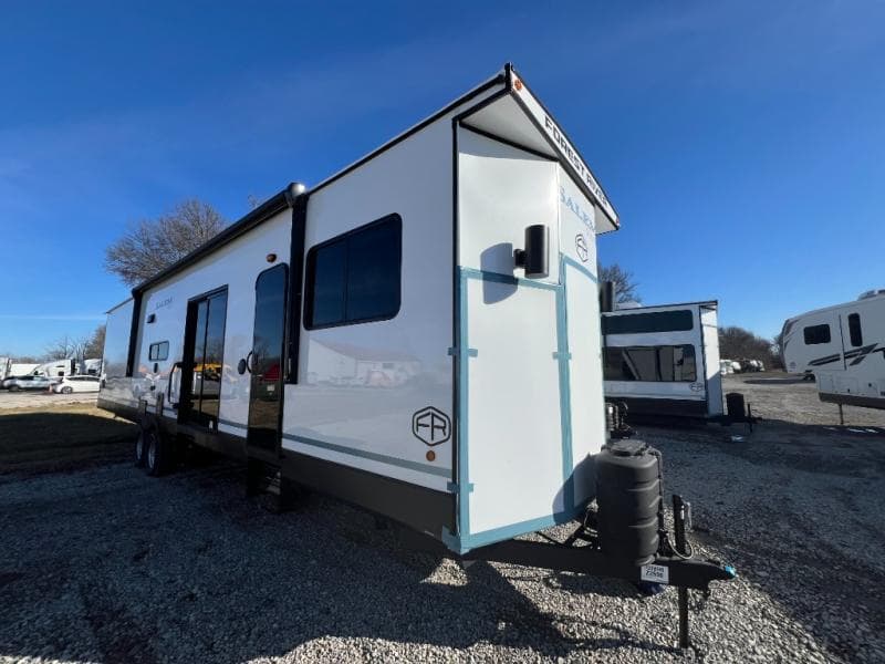 2025 Forest River 2025 Forest River Forest River Salem - thumbnail 3