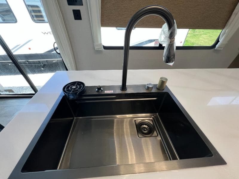 2025 Forest River 2025 Forest River Salem Grand Villa - thumbnail 13