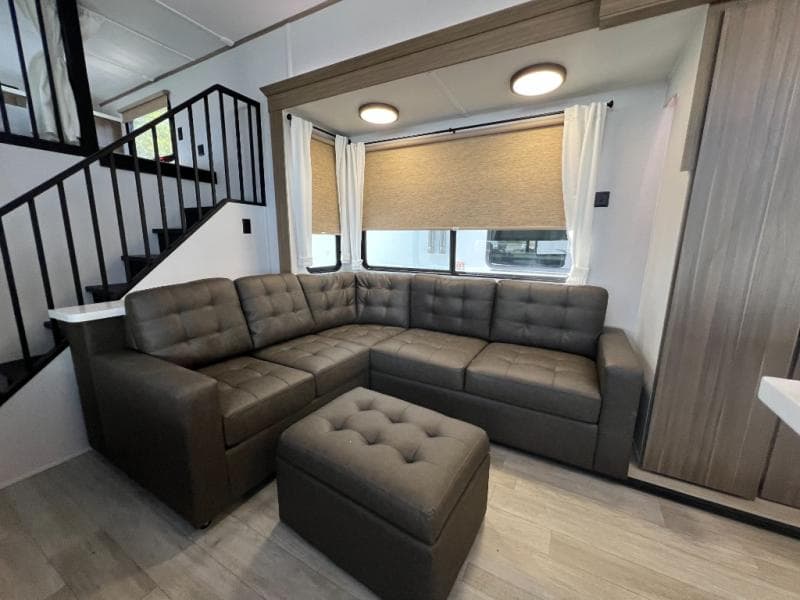 2025 Forest River 2025 Forest River Salem Grand Villa - thumbnail 22