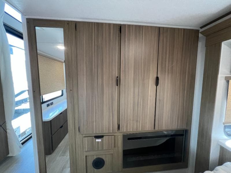 2025 Forest River 2025 Forest River Salem Grand Villa - thumbnail 41