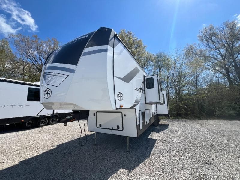 2025 Forest River 2025 Forest River Sandpiper - thumbnail 3