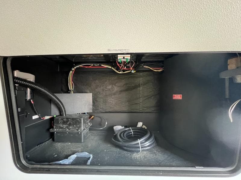 2025 Forest River 2025 Forest River Sandpiper - thumbnail 6