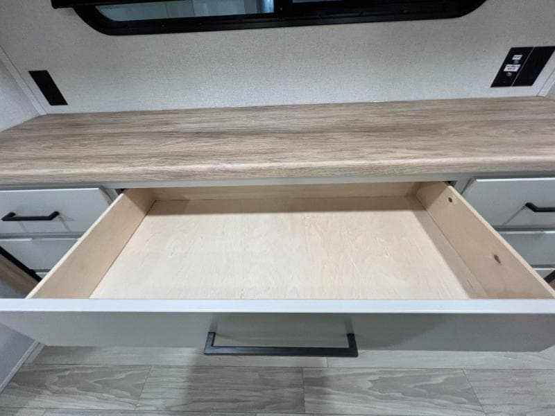 2025 Forest River 2025 Forest River Sandpiper - thumbnail 42