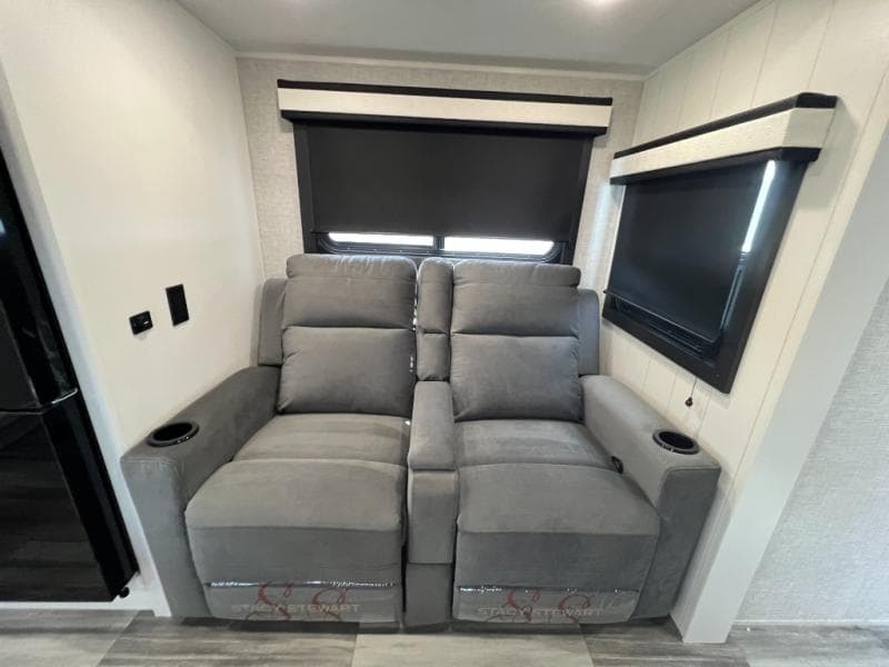 2025 Jayco 2025 Jayco Jay Feather - thumbnail 11