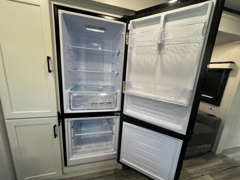 2025 Jayco 2025 Jayco Jay Feather - thumbnail 22