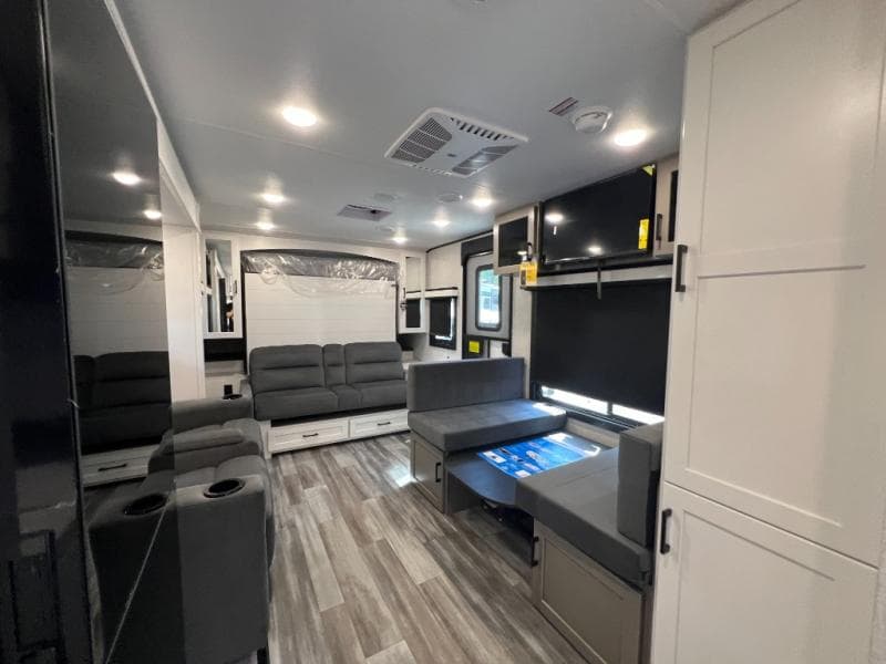 2025 Jayco 2025 Jayco Jay Feather - thumbnail 12