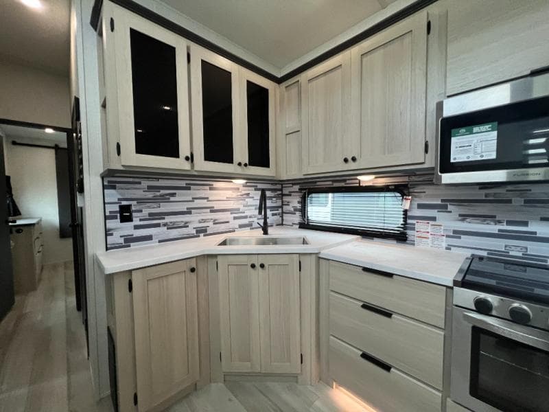 2025 Forest River 2025 Forest River Wildcat - thumbnail 20