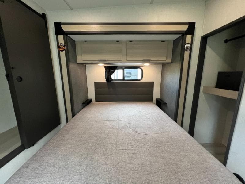 2025 Forest River 2025 Forest River Wildcat - thumbnail 53