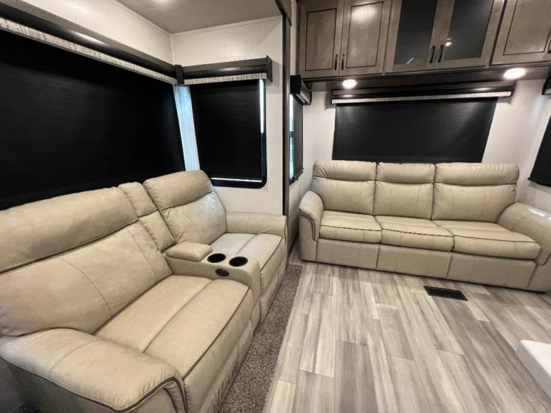 2022 Forest River 2022 Forest River Cedar Creek - thumbnail 17