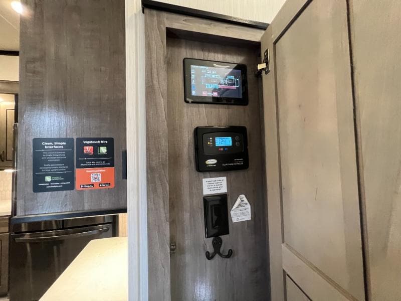 2022 Forest River 2022 Forest River Cedar Creek - thumbnail 34