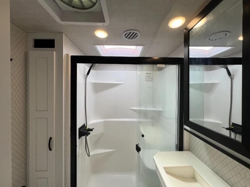 2022 Forest River 2022 Forest River Cedar Creek - thumbnail 35