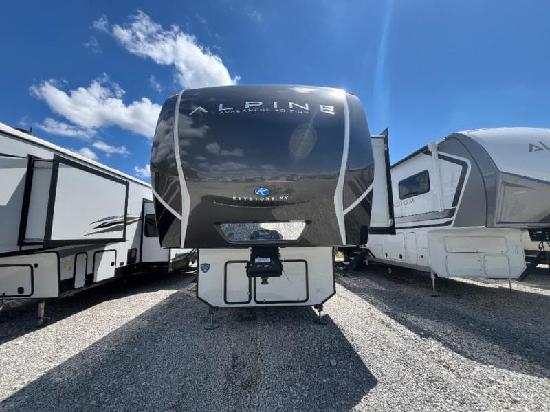 2025 Keystone 2025 Keystone Alpine Avalanche Edition - thumbnail 4