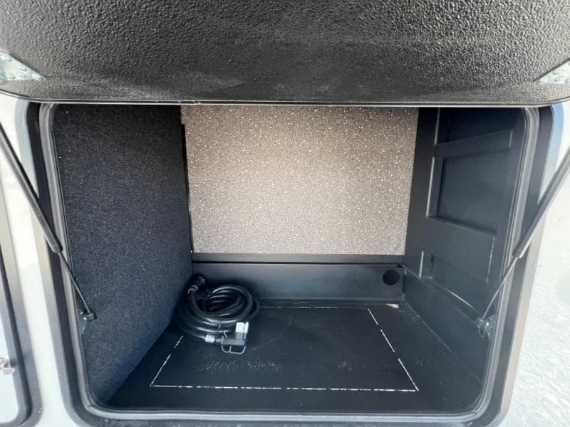 2025 Keystone 2025 Keystone Alpine Avalanche Edition - thumbnail 11