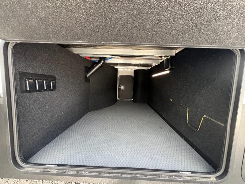 2025 Keystone 2025 Keystone Alpine Avalanche Edition - thumbnail 13