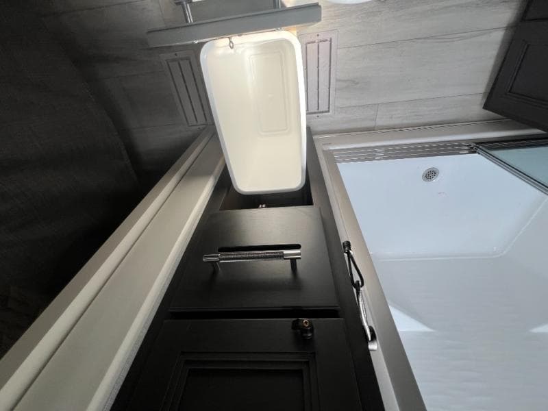 2025 Keystone 2025 Keystone Alpine Avalanche Edition - thumbnail 41