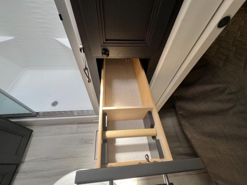 2025 Keystone 2025 Keystone Alpine Avalanche Edition - thumbnail 42