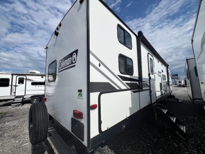 2022 Dutchmen 2022 Dutchmen Coleman Light - thumbnail 4