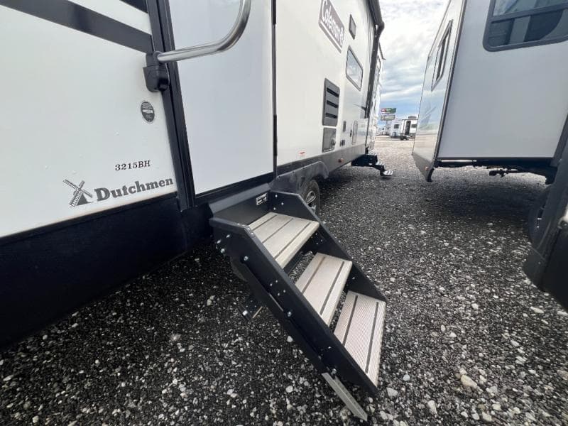 2022 Dutchmen 2022 Dutchmen Coleman Light - thumbnail 10